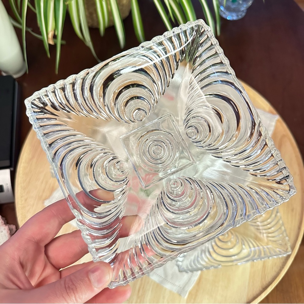 Vintage Hazel-Atlas Soundwave Square Candy Dishes Set of 4